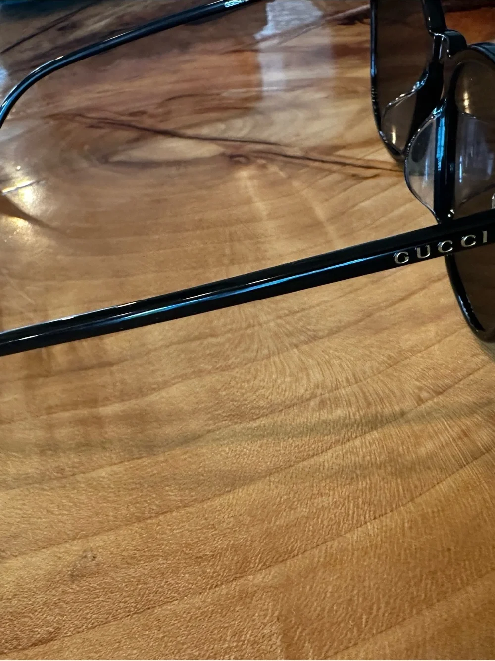 Gucci Black Gloss Square Sunglasses with Dark Lenses